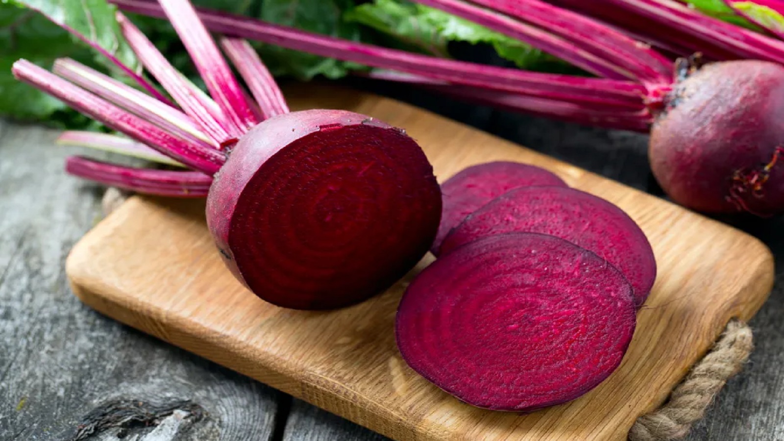 Beauty Tips: Beetroot enhances facial beauty, use it this way