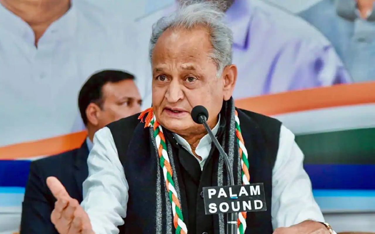Rajasthan: Former CM Gehlot targeted BJP on the delay in cabinet formation, said this