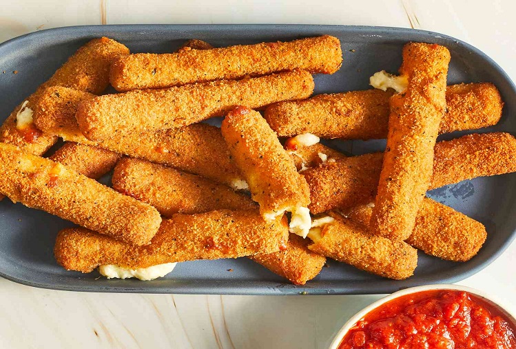 Recipe Tips: Cheese Mozzarella Stick will be liked by children, it is also easy to make