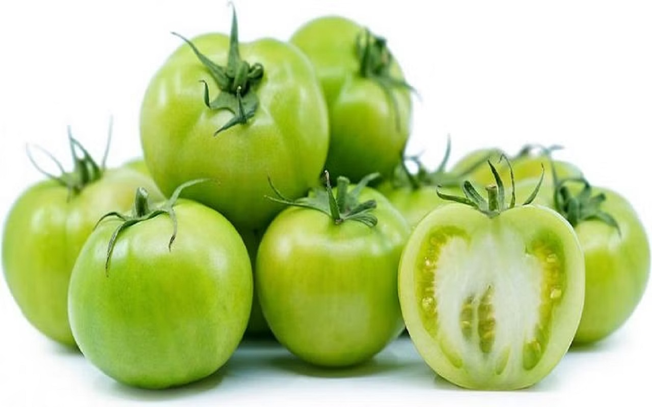 Health Tips: There are many benefits of eating green tomatoes, definitely consume them