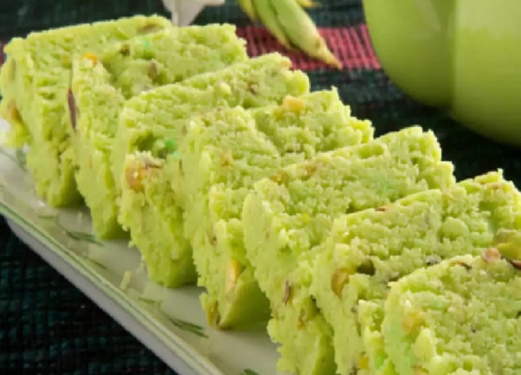 Recipe of the Day: Make delicious pistachio barfi on Shitalashtami, these things enhance the taste
