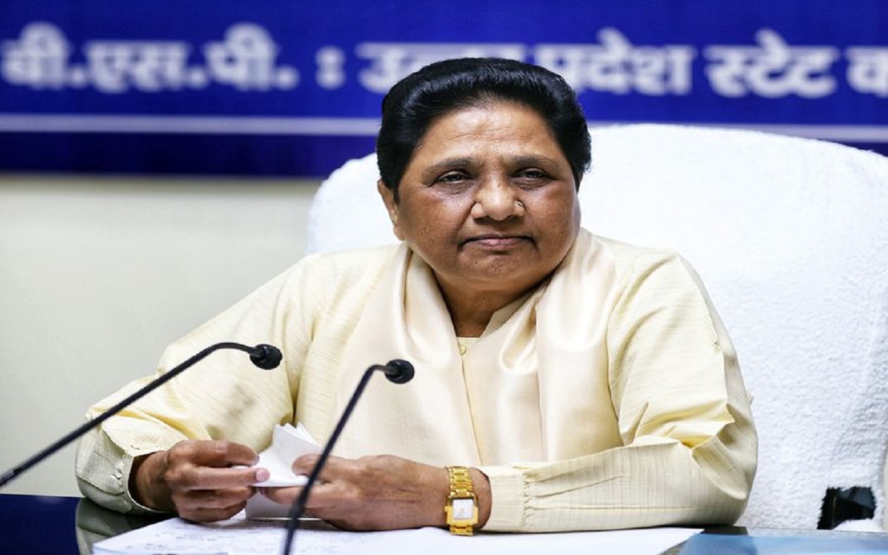 People should come out of BJP's deception and make BSP candidates win: Mayawati