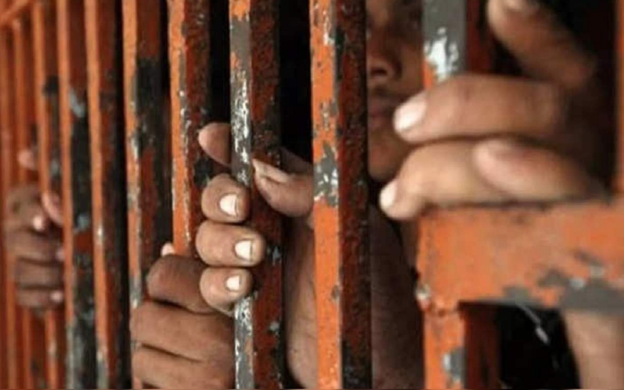 In many jails of Bihar, the number of prisoners is double or more than the capacity.