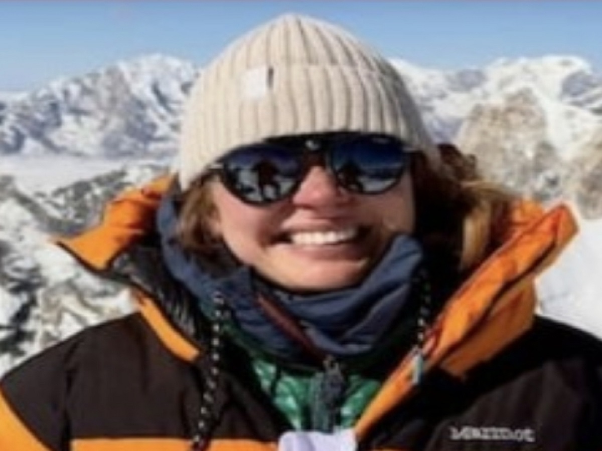 The University of Toronto has developed a high-tech jacket for visually impaired mountaineers