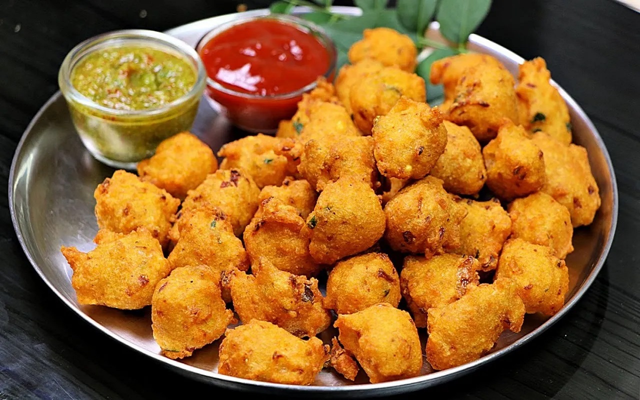 Recipe Tips: You can also make and eat Cucumber Pakodas in Sawan
