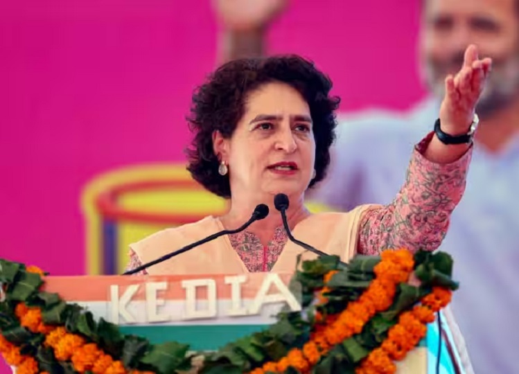 Rajasthan Elections 2023: Election Commission notice to Priyanka Gandhi immediately after complaint, what will Congress General Secretary do now?