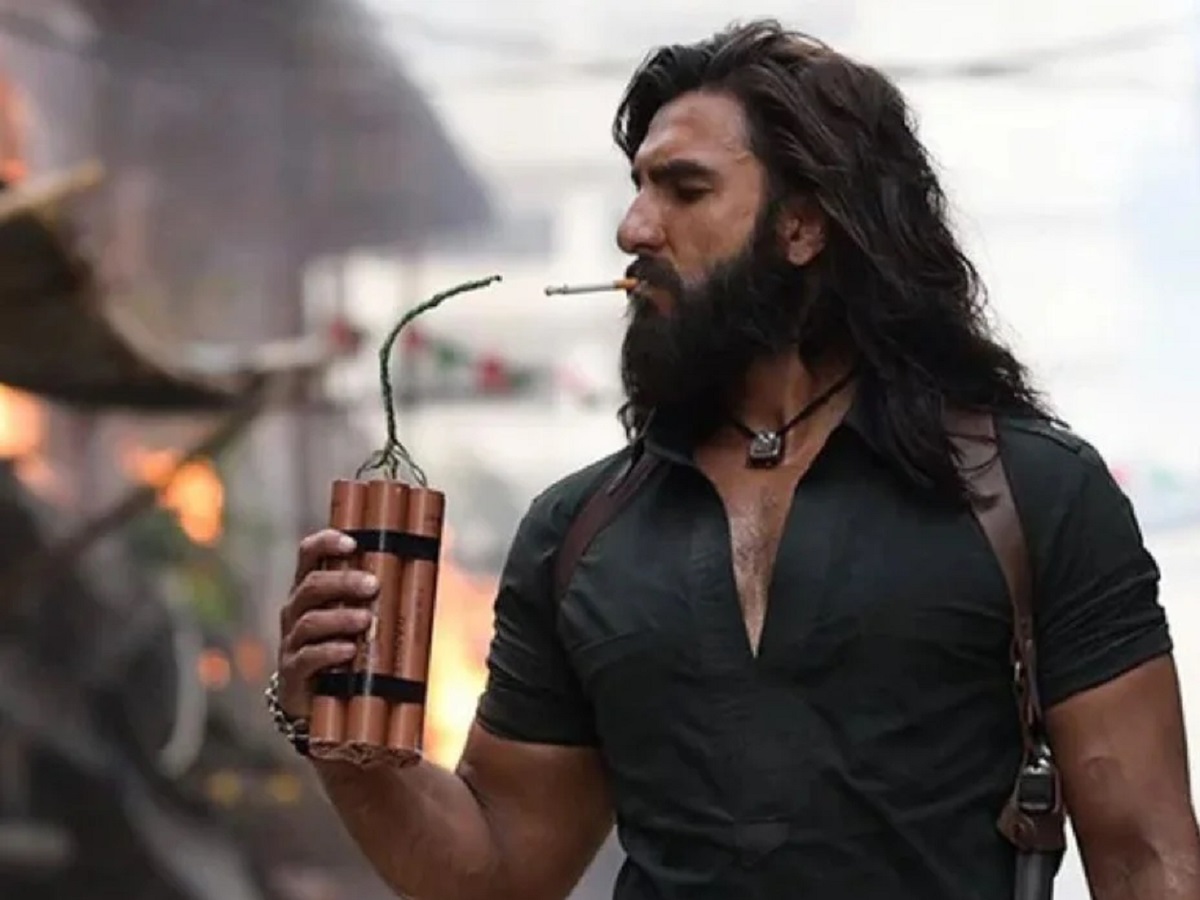 Hrithik Roshan's Girlfriend Saba Azad Is Suffering from This Serious Illness; Admitted to Hospital