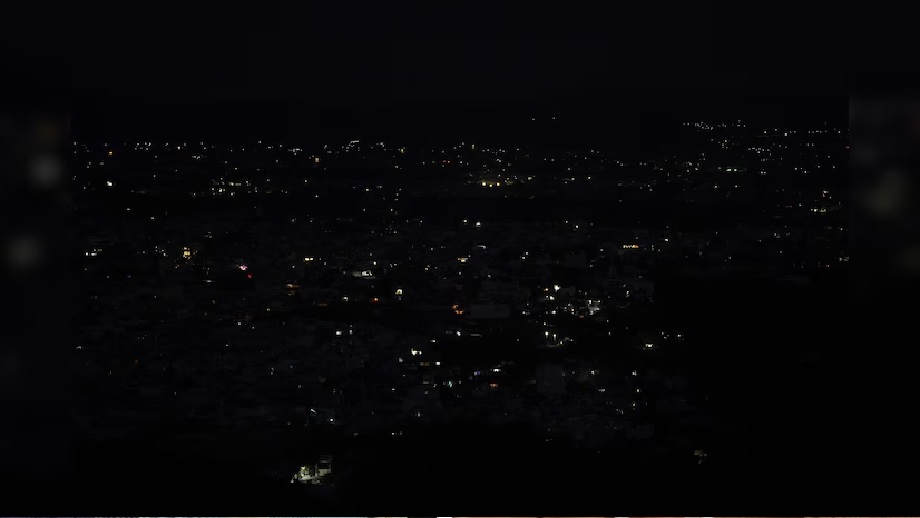 Attack sirens will be heard again from Thursday in the states bordering Pakistan, know the full story of blackout as well 