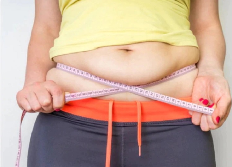 Health Tips: Not only by eating and drinking, your weight can also increase due to these reasons