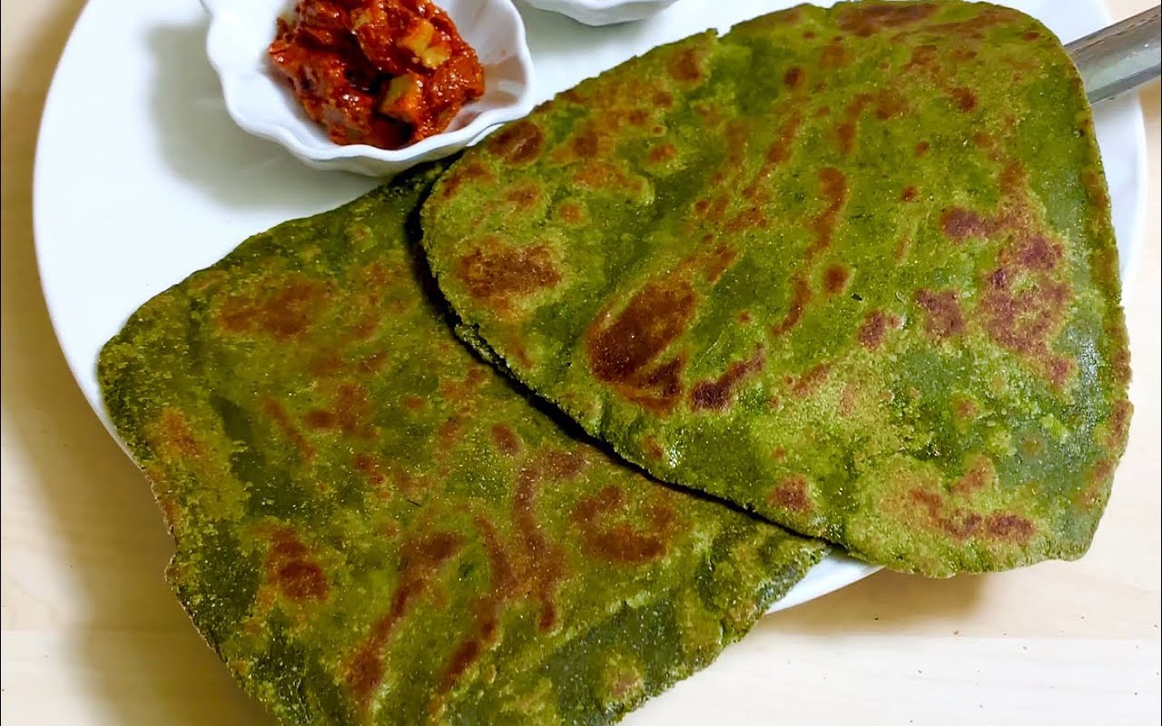 Breakfast Recipe Tips: You can also make Palak Paratha for breakfast