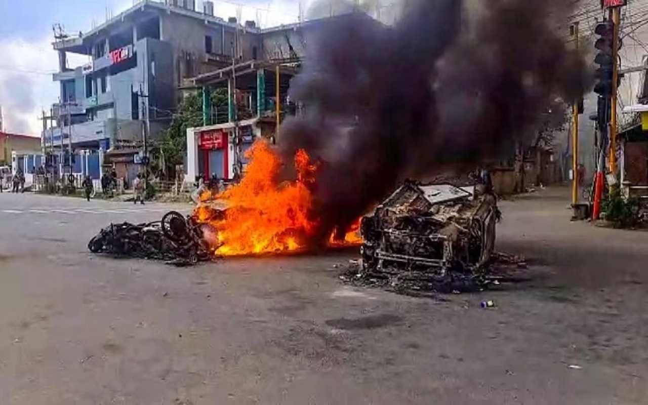 Manipur: Schools closed, curfew imposed after internet in Imphal, Manipur, situation worsened after violence.