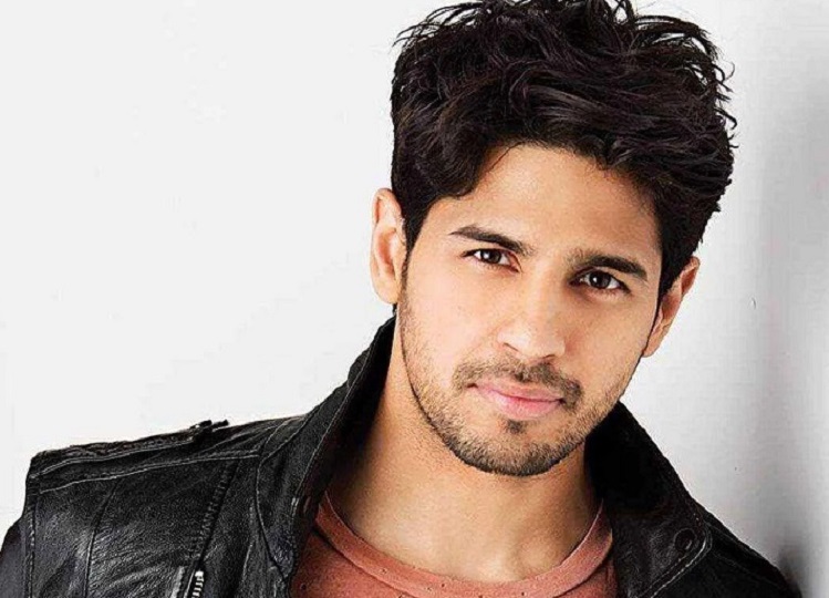 Now Sidharth Malhotra will play the role of a business tycoon in this film!