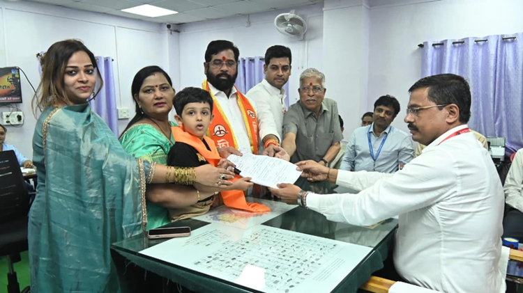 Maharashtra elections: Chief Minister Eknath Shinde filed nomination, called elections a 'fight between development and destruction'