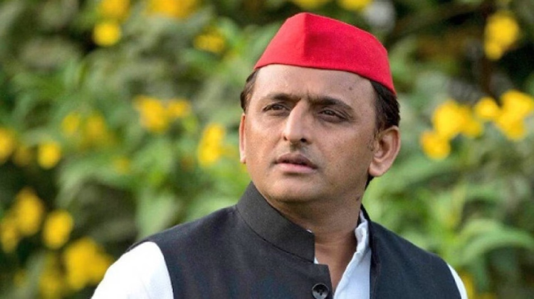 'If we divide, we will be cut' shows the weakness of the government, said Akhilesh Yadav