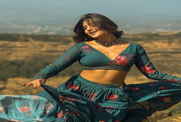 Photo Gallery: Seeing Anjali Arora's desi look, you will also say wow what a thing