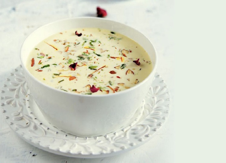 Recipe Tips: If you feel like eating sweets then you can also make dry fruits kheer, you will definitely like it.