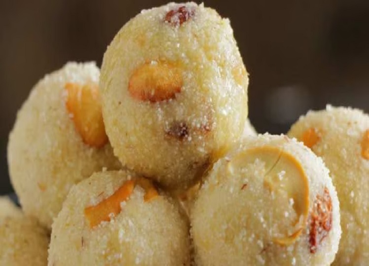 Diwali 2023: You can also make semolina laddus as a sweet dish on Diwali.