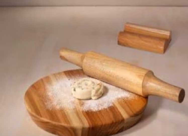 Vastu Tips: Know these things related to the rolling pin and chakla present in the kitchen, otherwise you will have to face problems