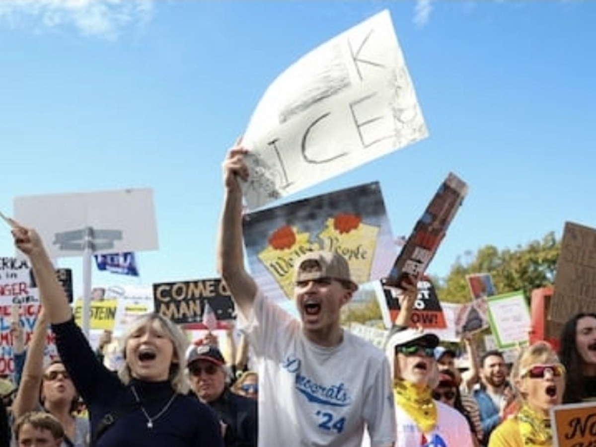 'No Kings' Protest Outside US Consulate in Toronto