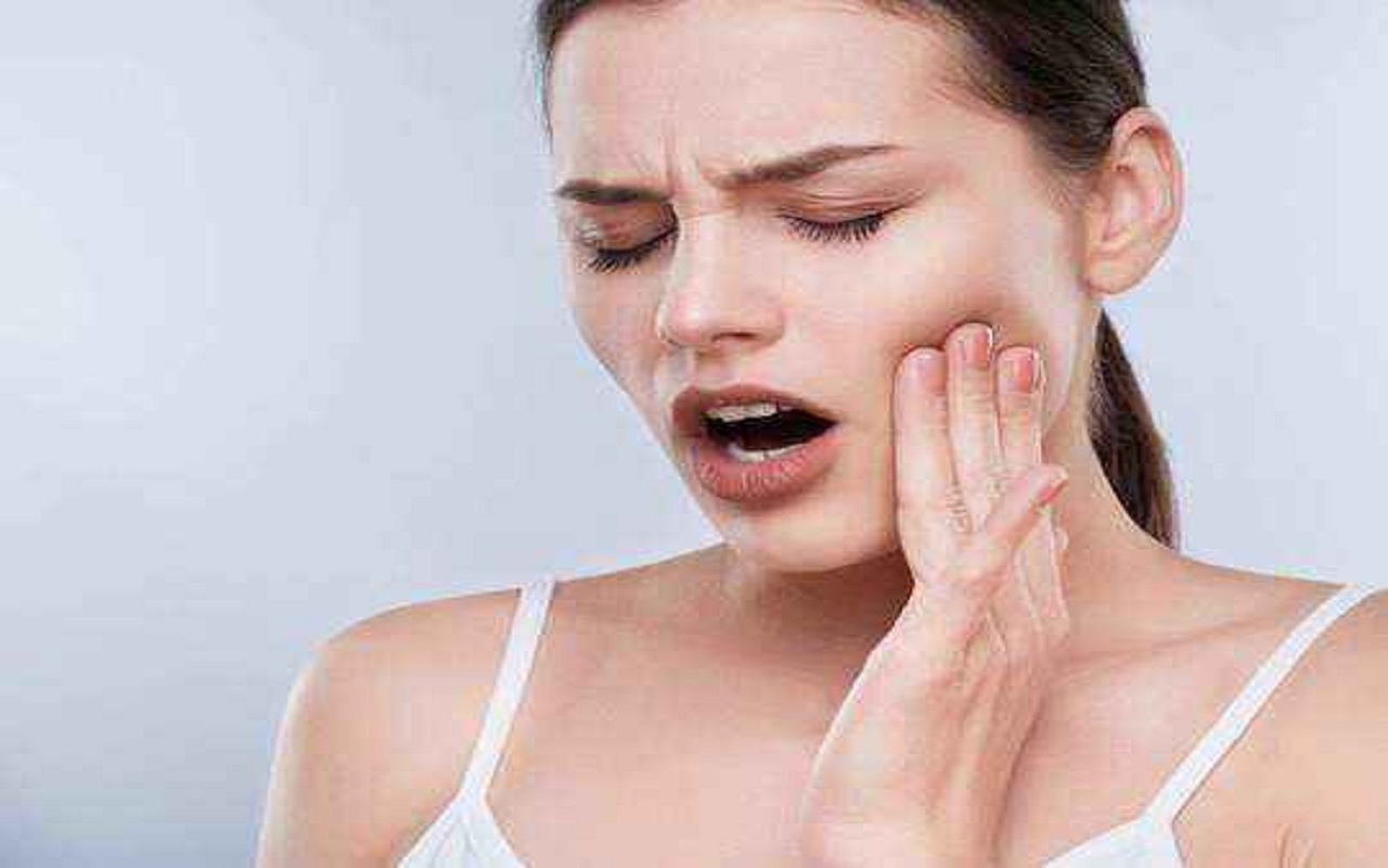 Health Tips: If you are also having pain after the extraction of wisdom teeth, then you can do these remedies