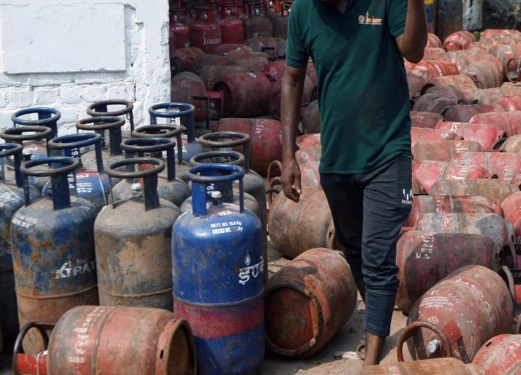 1 November: There may be a change in the prices of gas cylinders